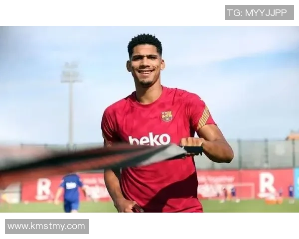 劳塔罗的崛起:从青涩小将到世界足坛的璀璨明星 劳塔罗的崛起:从青涩小将到世界足坛的璀璨明星