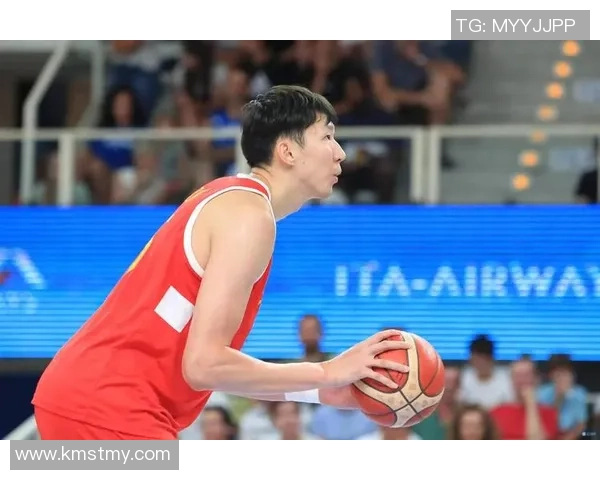 周琦在国际篮球舞台上的崛起与挑战:从青年才俊到国家队核心球员的成长之路 周琦在国际篮球舞台上的崛起与挑战:从青年才俊到国家队核心球员的成长之路