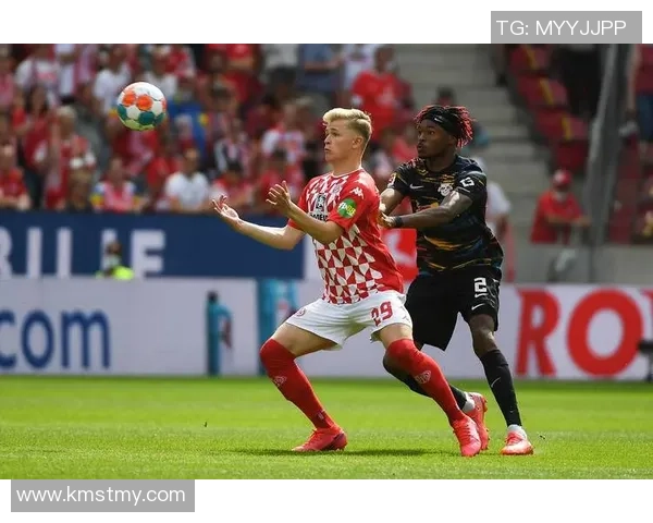 美因茨与科隆激战正酣谁能在德甲赛场上笑到最后