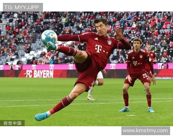 莱万回归老东家引发拜仁球迷愤怒声讨称其忘恩负义